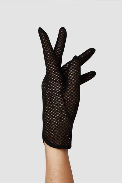 黒　palace loves me knitted gloves black Discover WHOLEGARMENT Tabi Gloves - Black - Shop Now