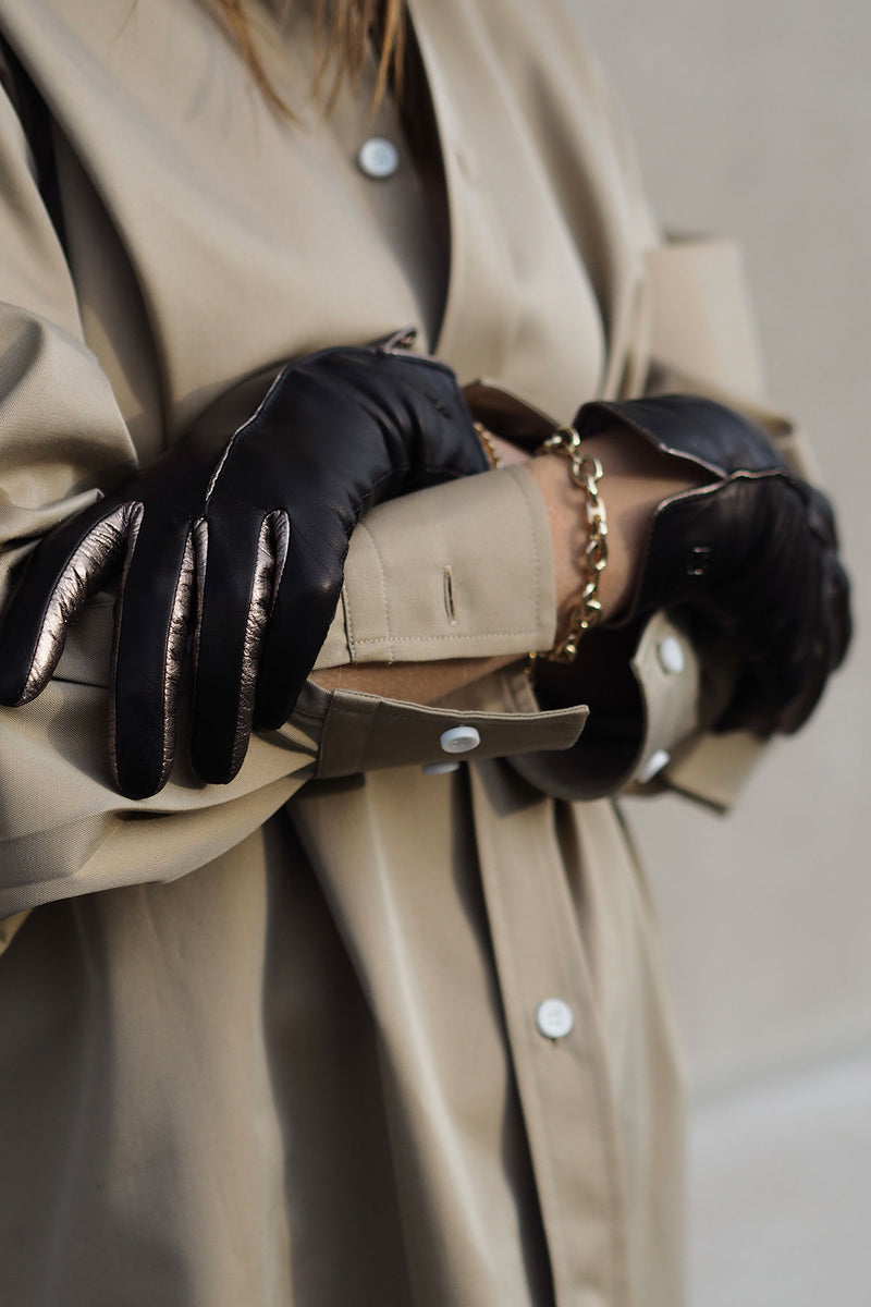 Statement black
